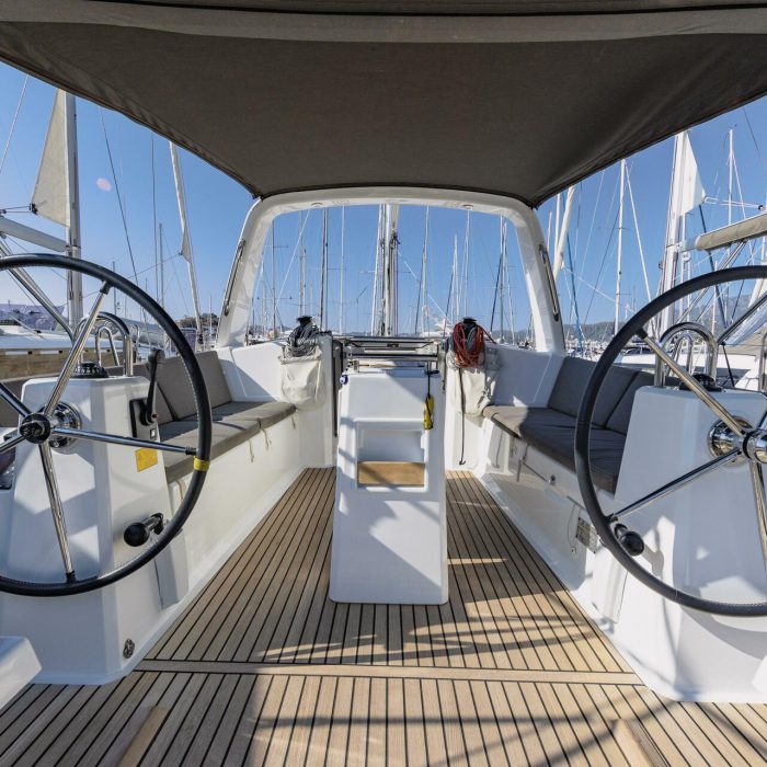 Neo | Oceanis 38.1 photo 3