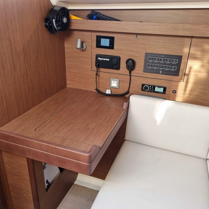 Hadar | Oceanis 40.1 photo 6
