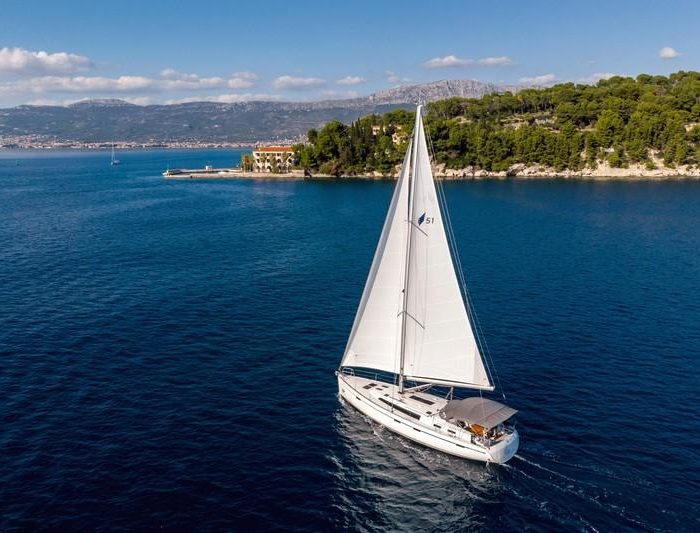 Lui | Bavaria Cruiser 51 photo 8