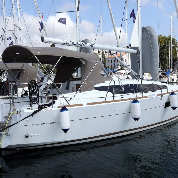 Tatjana | Sun Odyssey 319 photo 2