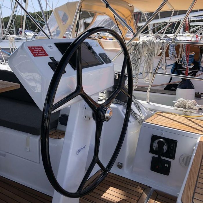 LADY AGA | Hanse 508 photo 2