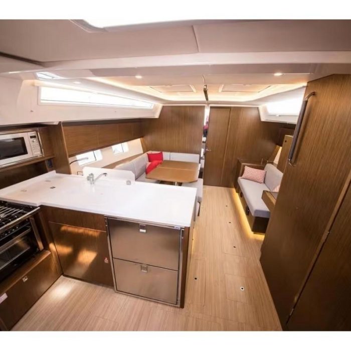 NUESTRA EMILIA | Bavaria C45 photo 5