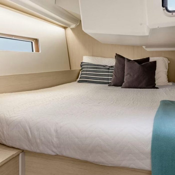 Sunsail 42 Premium photo 23