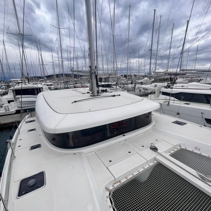 Vesper | Lagoon 42 photo 9