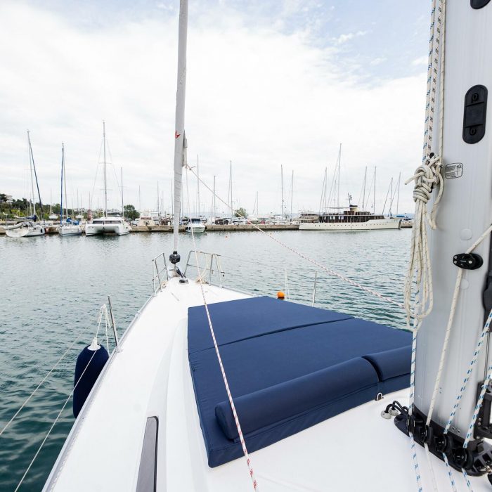 Blue-D | Bavaria Cruiser 46 photo 2