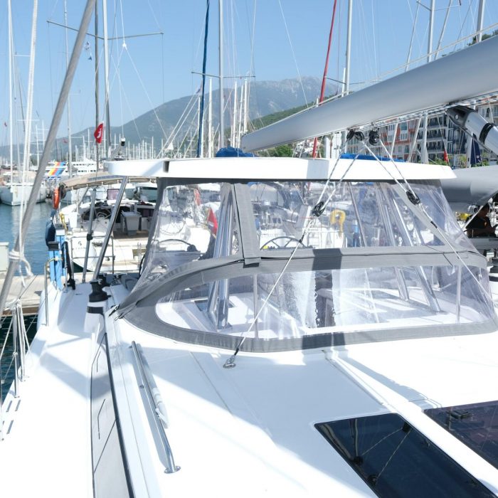 Daviana | Bavaria C46 photo 6