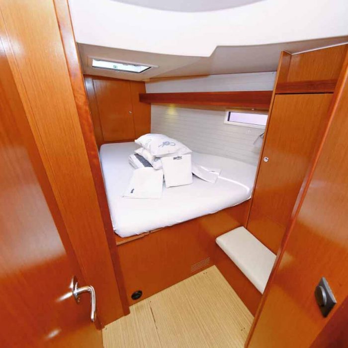 Julia III | Bavaria Cruiser 45 photo 12