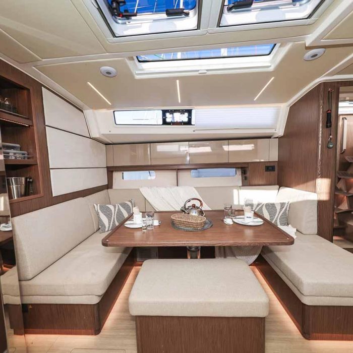Aquila | Bavaria C46 photo 12