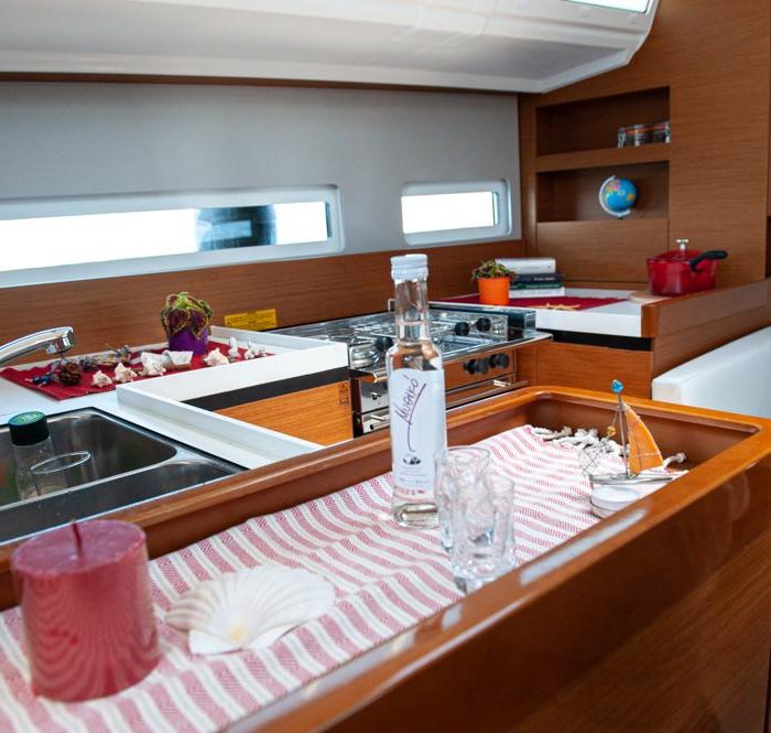 Marianna | Sun Odyssey 410 photo 53