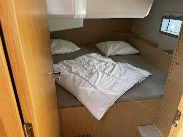 Ulysse 1 | Bavaria C42 photo 7