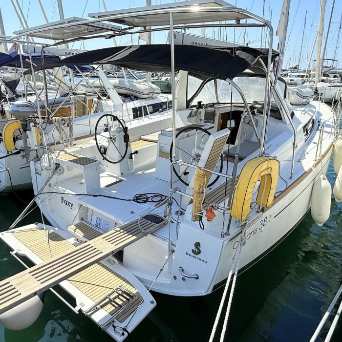 Foxy | Oceanis 38.1 photo 3
