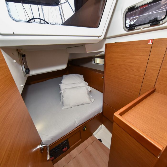 Swannabe | Sun Odyssey 490 photo 63