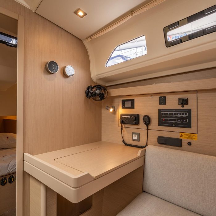 Lyra - Comfort line | Oceanis 40.1 photo 16