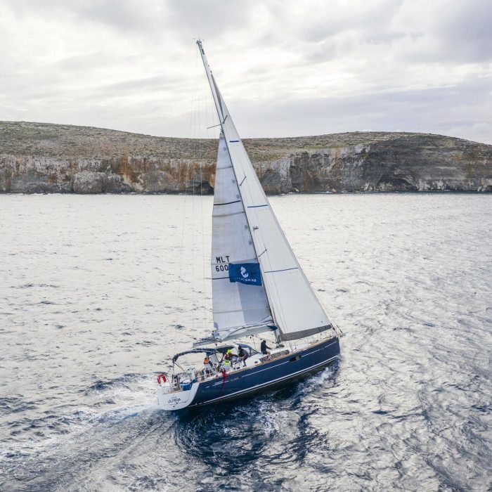 Premium + | Oceanis 60 photo 5