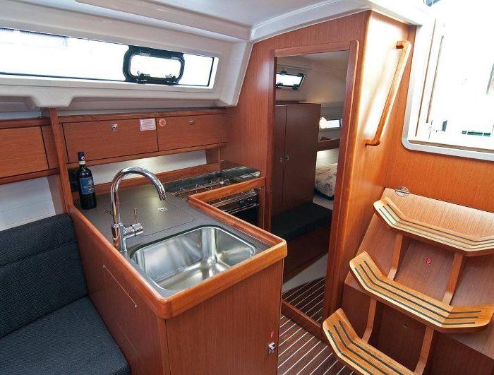 ADRIA MASA | Bavaria 34 Cruiser photo 6