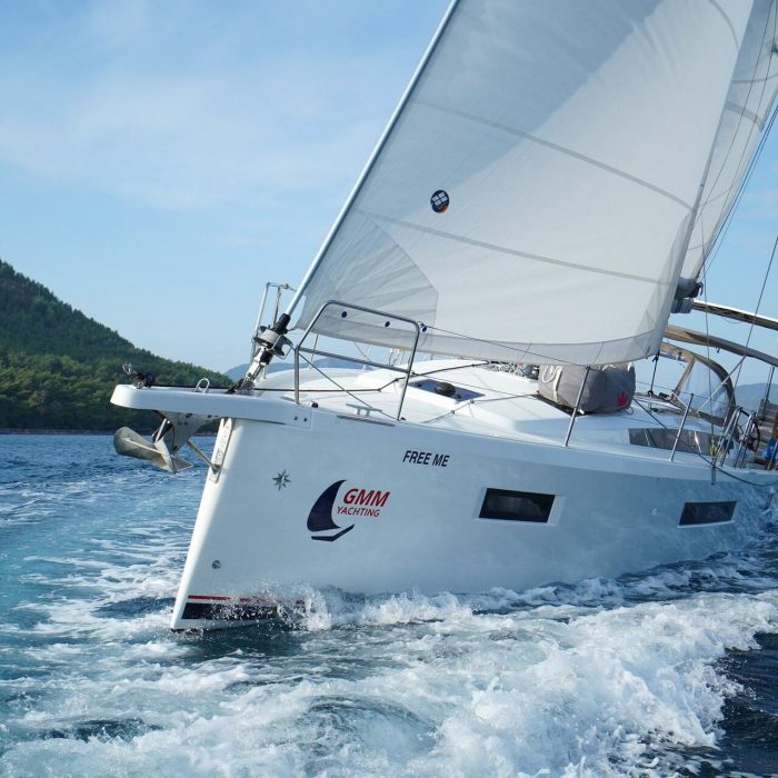 Free Me | Sun Odyssey 410 photo 1