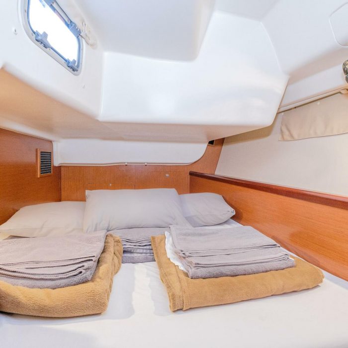 Belamour | Oceanis 43 photo 20
