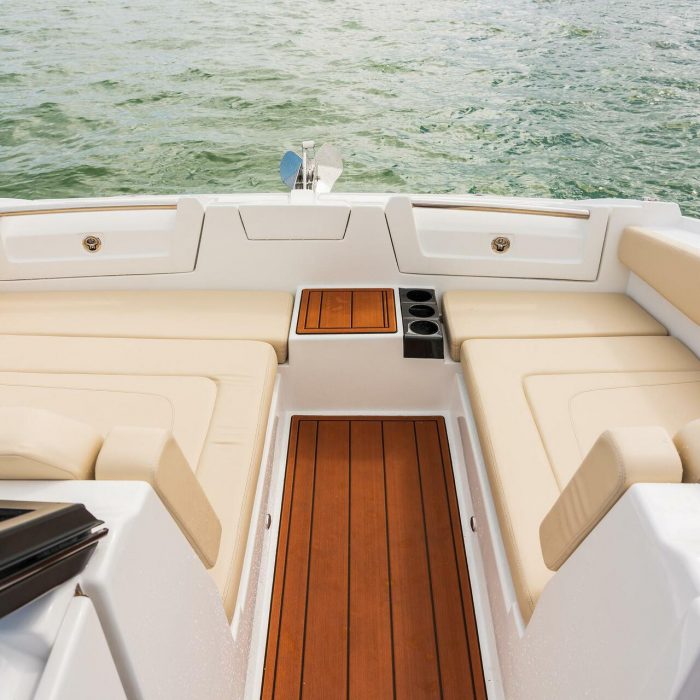 Batcat | Aquila 32 Sport photo 4