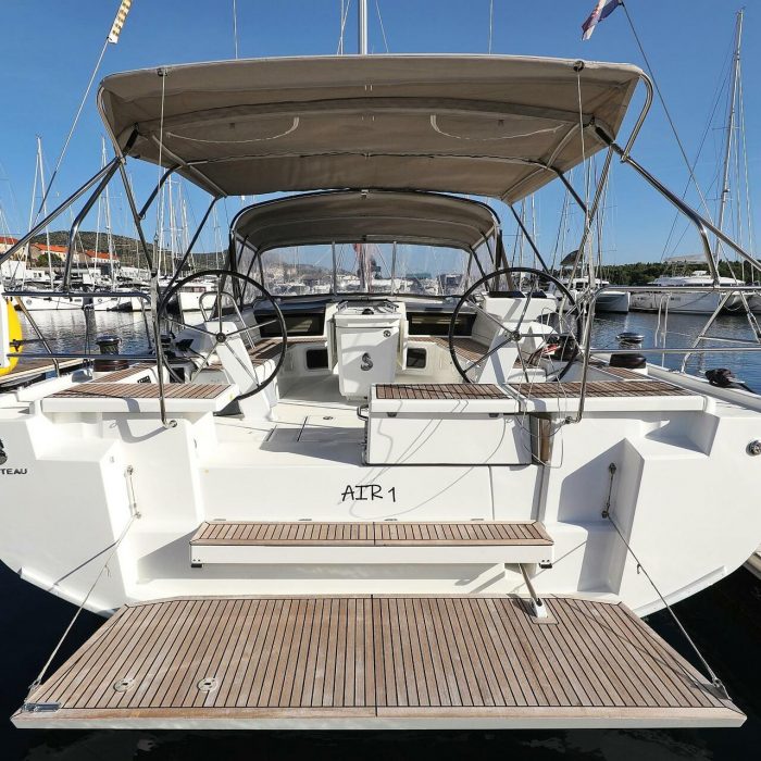 Air 1 | Oceanis 51.1 photo 6