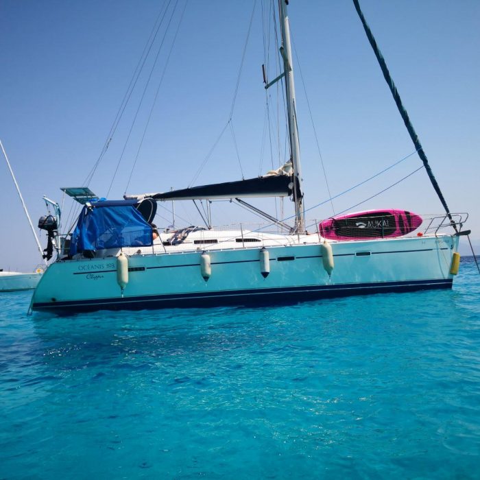 Andromeda | Oceanis 393 photo 5 Andromeda | Oceanis 393 photo 5