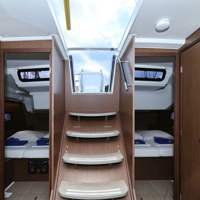 Zeppelin | Oceanis 46.1 photo 23