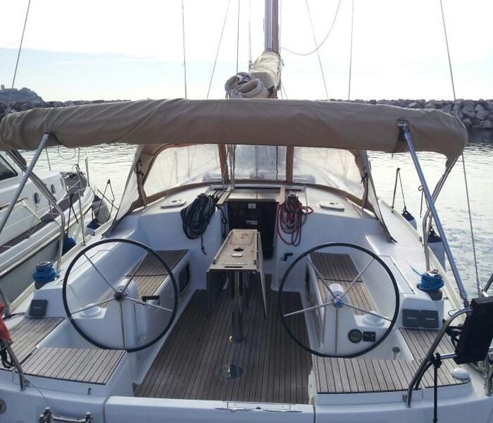 Galatea | Dufour 405 photo 1