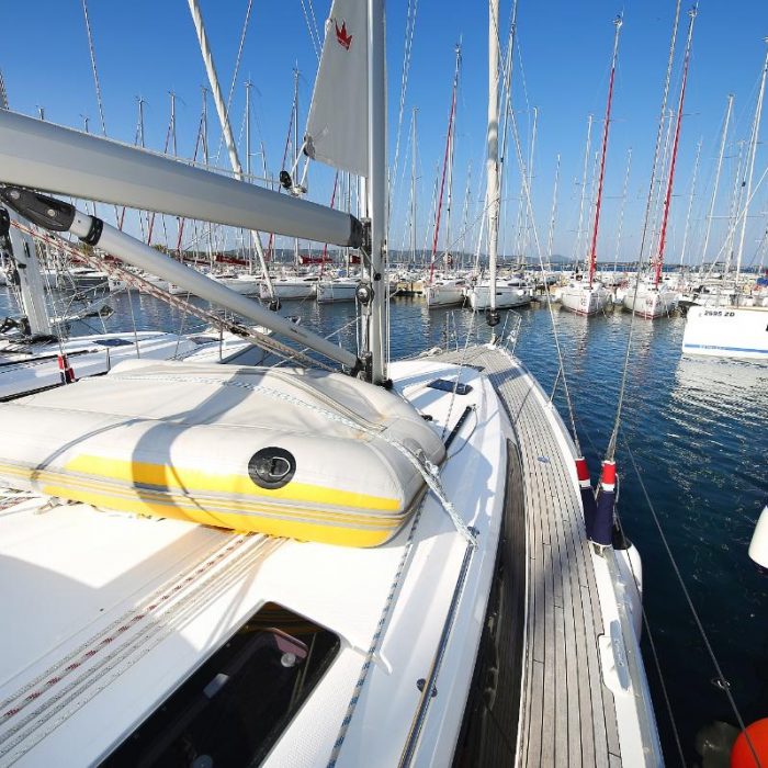 Morellina | Bavaria Cruiser 41 photo 3