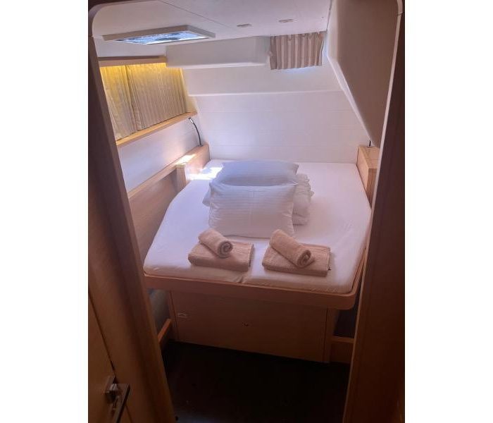 CARIAMA (air condition, generator, water maker, flybridge) | Lagoon 450 Fly photo 9