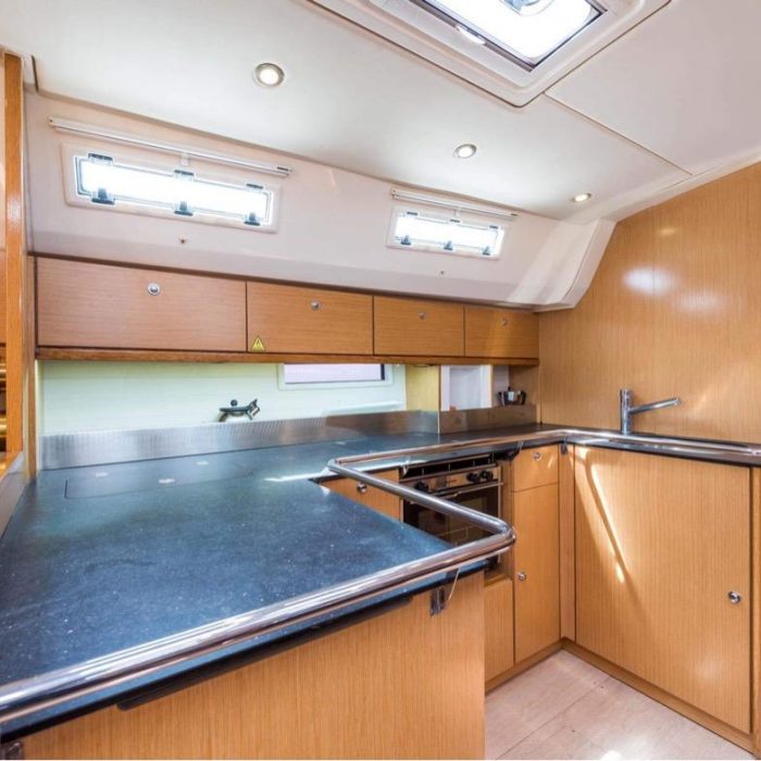 Altair | Bavaria Cruiser 50 photo 20