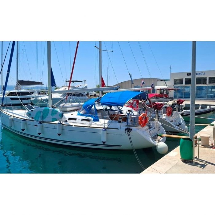Hauraki (refit: 2025, new engine and solar panels) photo 2