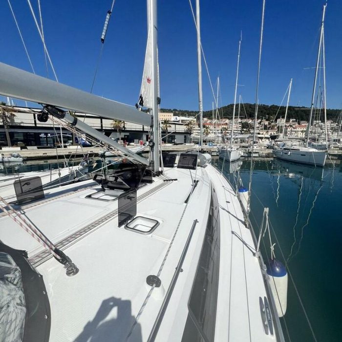 Summer Breeze | Bavaria 46 Cruiser photo 5