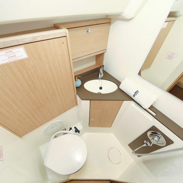 Saphir | Bavaria Cruiser 46 photo 29