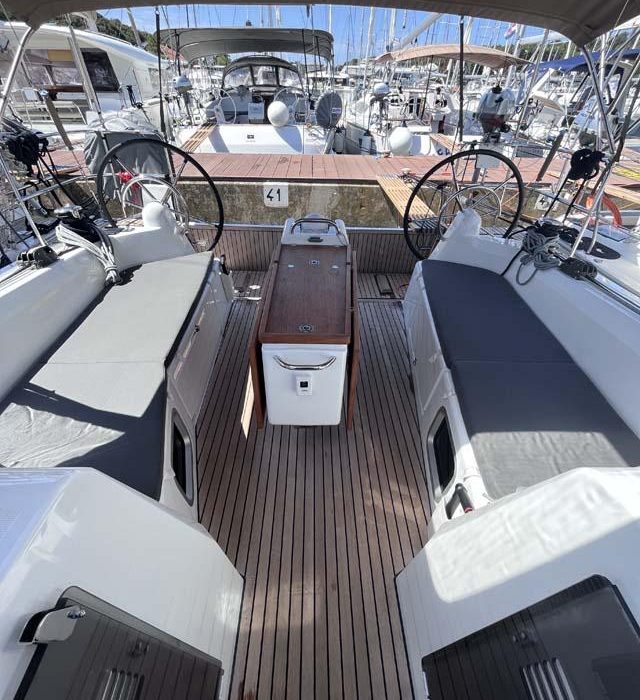 Tu Tamo 3 | Sun Odyssey 410 photo 4