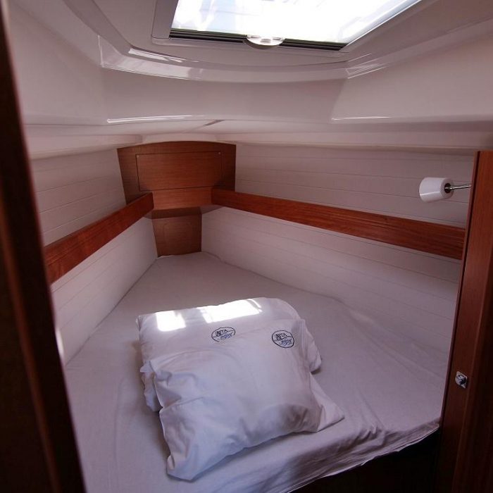 Vita | Bavaria Cruiser 34 photo 13