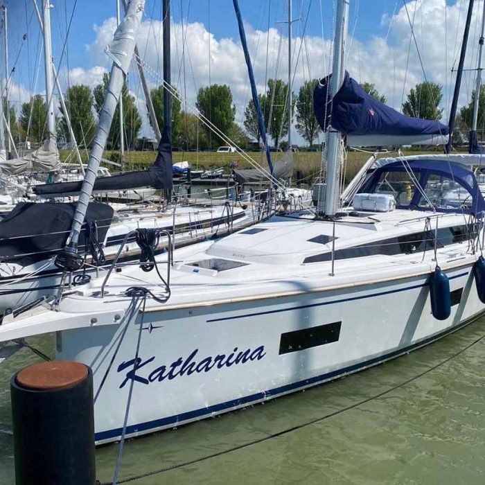 Katharina | Bavaria C42 photo 5