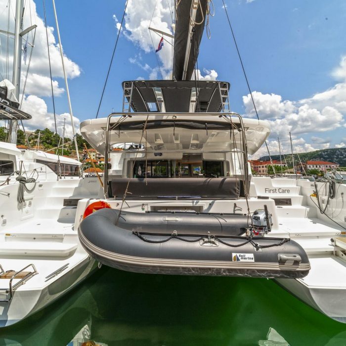 White Pearl | Lagoon 46 photo 9