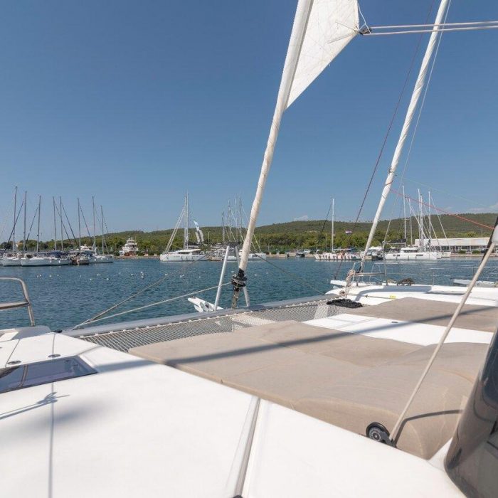 Seaven | Dufour Catamaran 48 photo 2