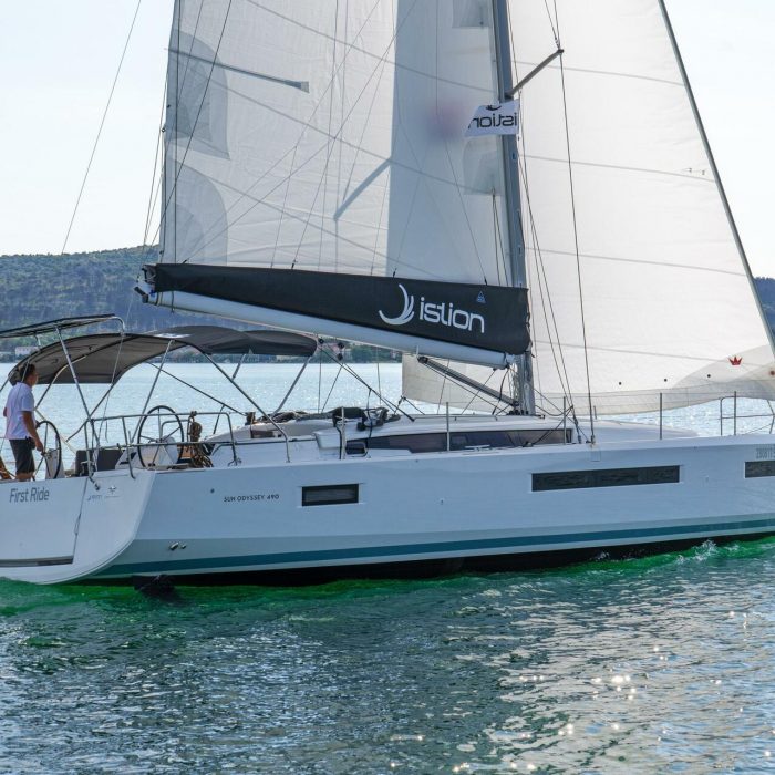 First Ride | Sun Odyssey 490 photo 1