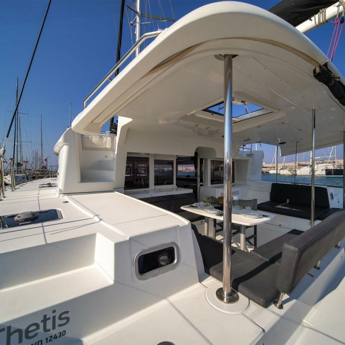 Thetis | Lagoon 450 Fly photo 4