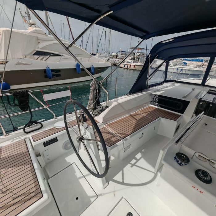 Aurora | Oceanis 46.1 photo 2