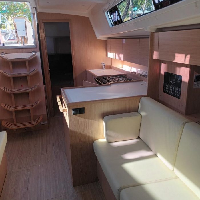 NEW Gioia | Bavaria C42 photo 10