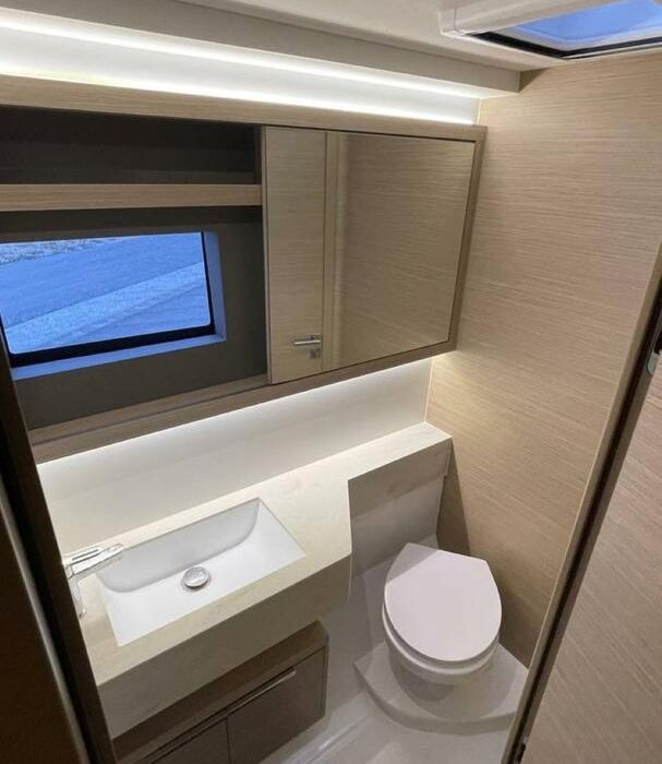 Premium | Lagoon 51 photo 26