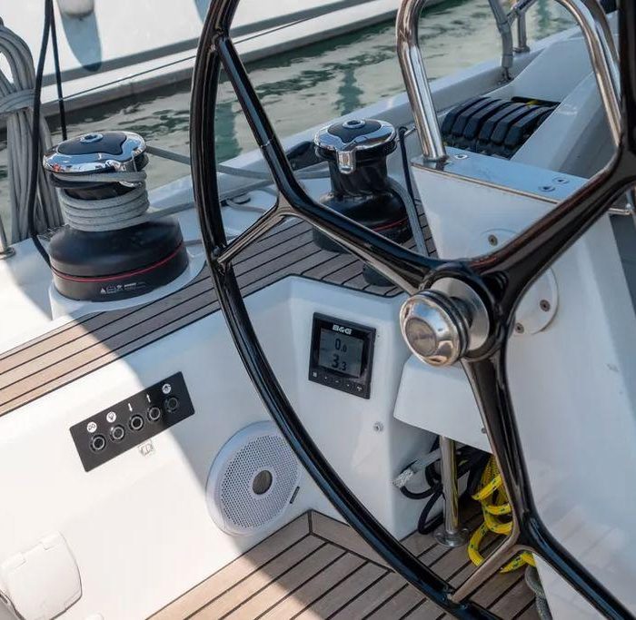 LFK-51.1 | Oceanis 51.1 photo 4