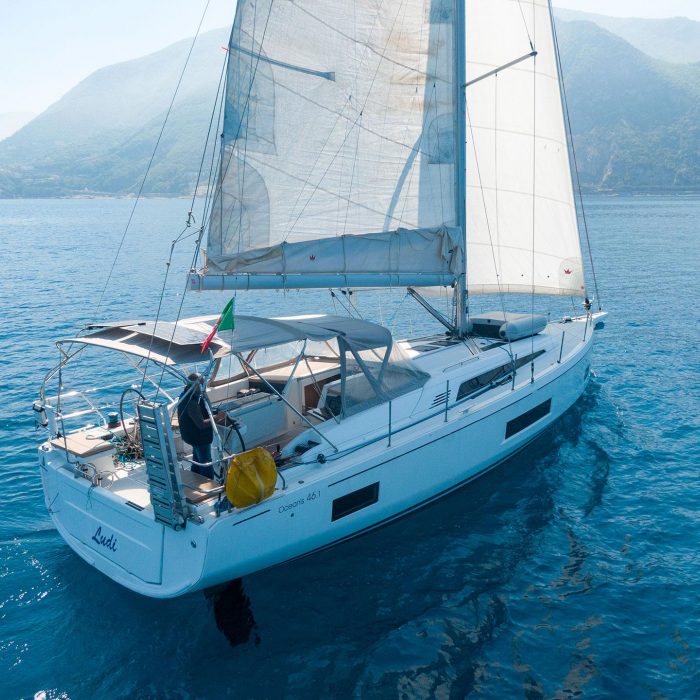 Ludi - Water maker, Solar Panel | Oceanis 46.1 photo 3