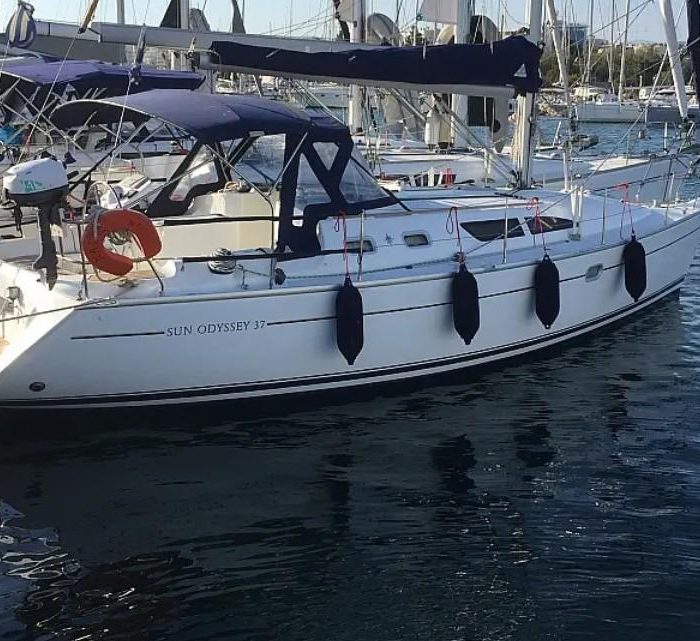 Naias | Sun Odyssey 37 photo 1