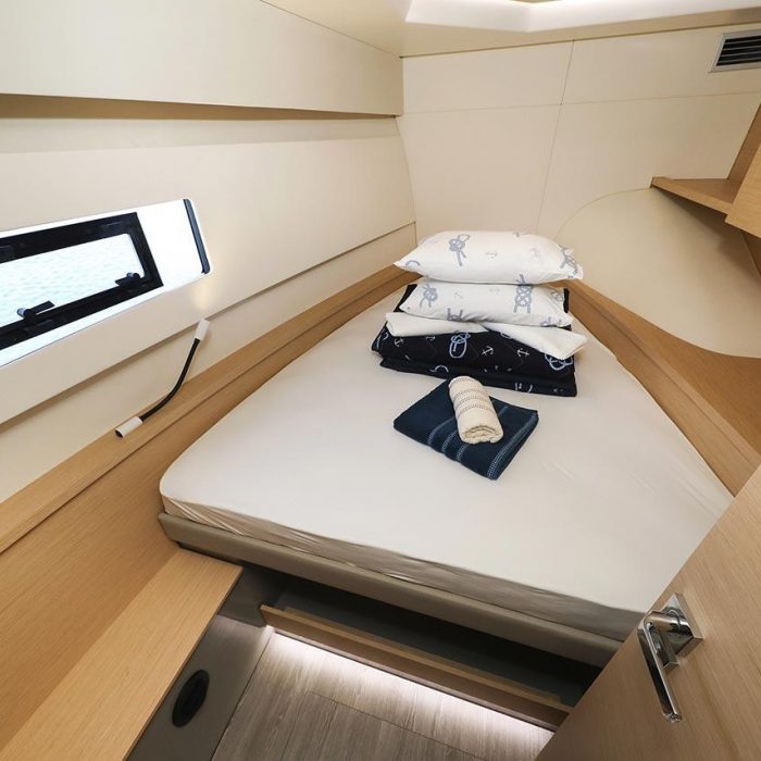Anrik | Fountaine Pajot MY 37 photo 33