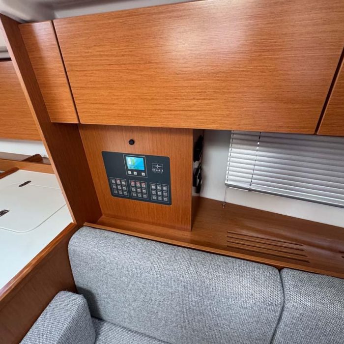 A.HO.I. two | Bavaria C42 photo 19