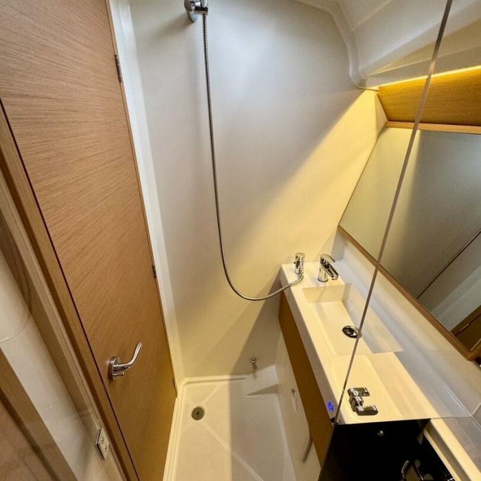 Sun Odyssey 410 | Sun Odyssey 410 photo 17