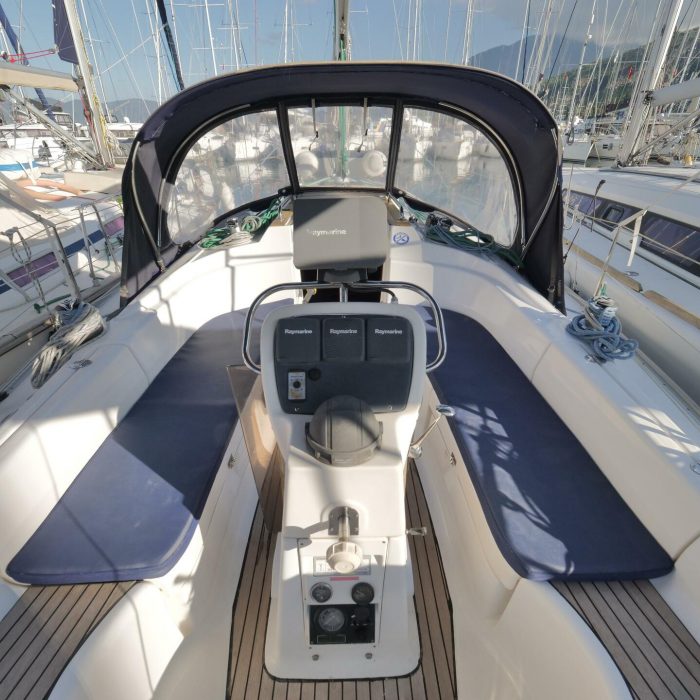 Altair | Bavaria 36 photo 12