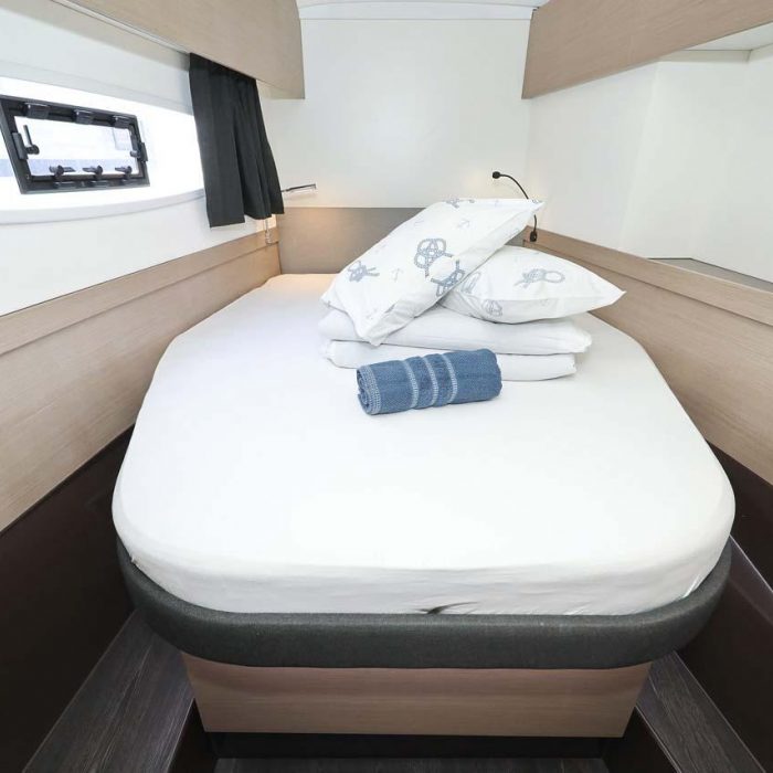La Mula | Fountaine Pajot Astrea 42 photo 26